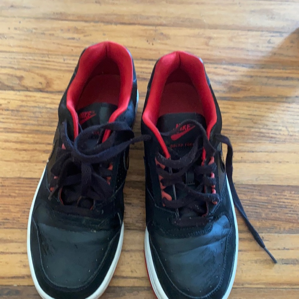 Nike Delta Force Shoes